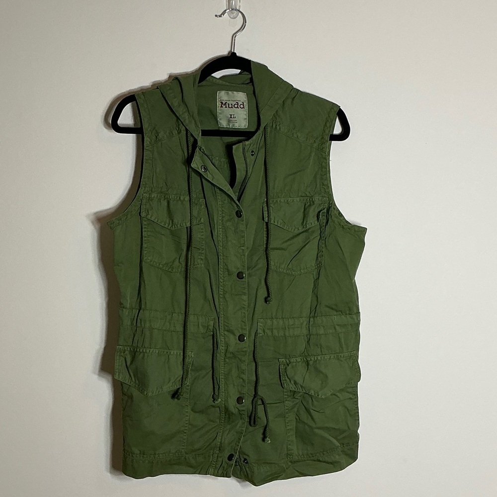 Mudd Olive Green Sleeveless Vest